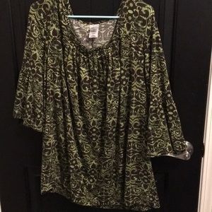 Long sleeve woman’s shirt